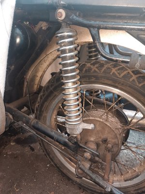 MZ_rear_suspension-springdamper.jpg