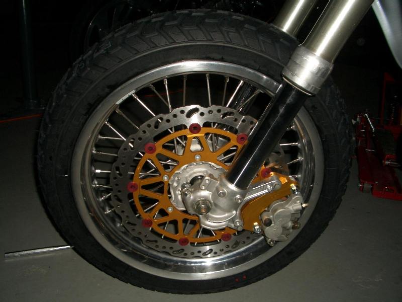 frnt_brake.JPG