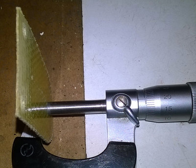 05 - Original reeds are 0.70mm Aramide = Kevlar.jpg